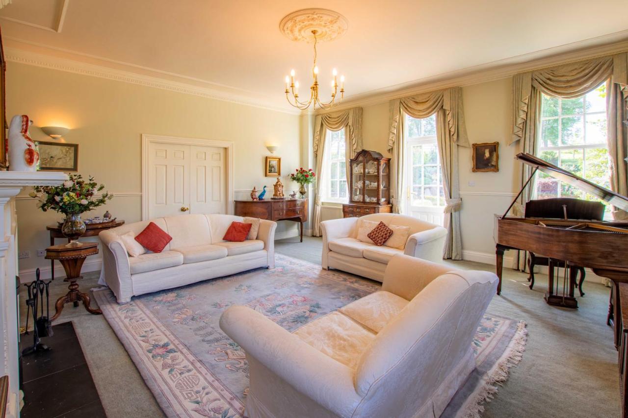 Austons Down Farm B&B Claverdon エクステリア 写真