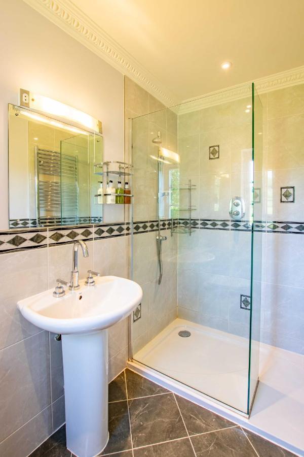 Austons Down Farm B&B Claverdon エクステリア 写真
