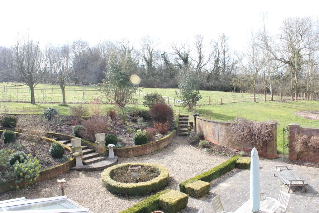 Austons Down Farm B&B Claverdon エクステリア 写真